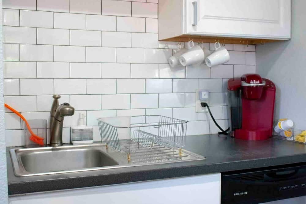 Photo of Kitchen in Sailboat Bend