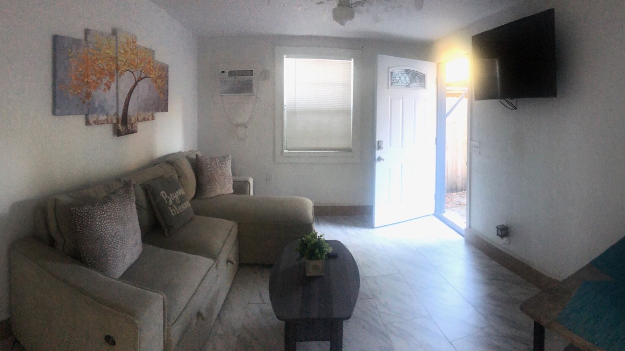 Photo of Livingroom in Tampa Heights