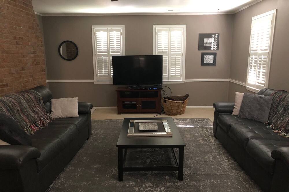 Photo of Livingroom in Wade Hampton