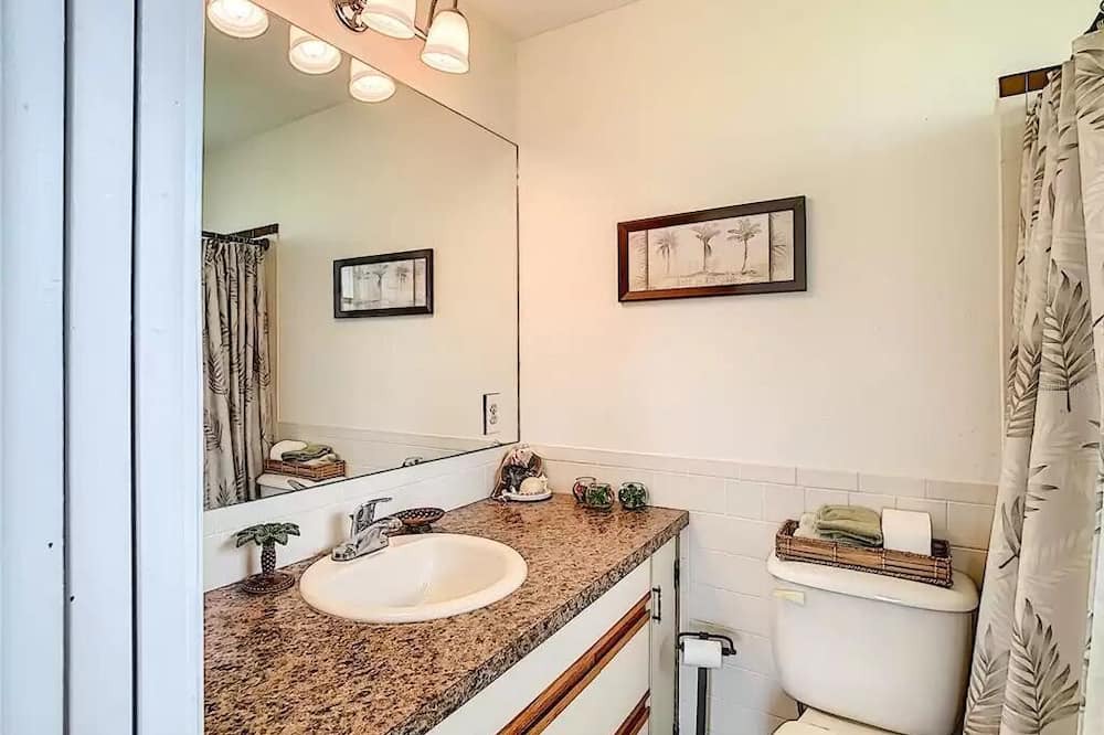 Photo of Bathroom in Hudson