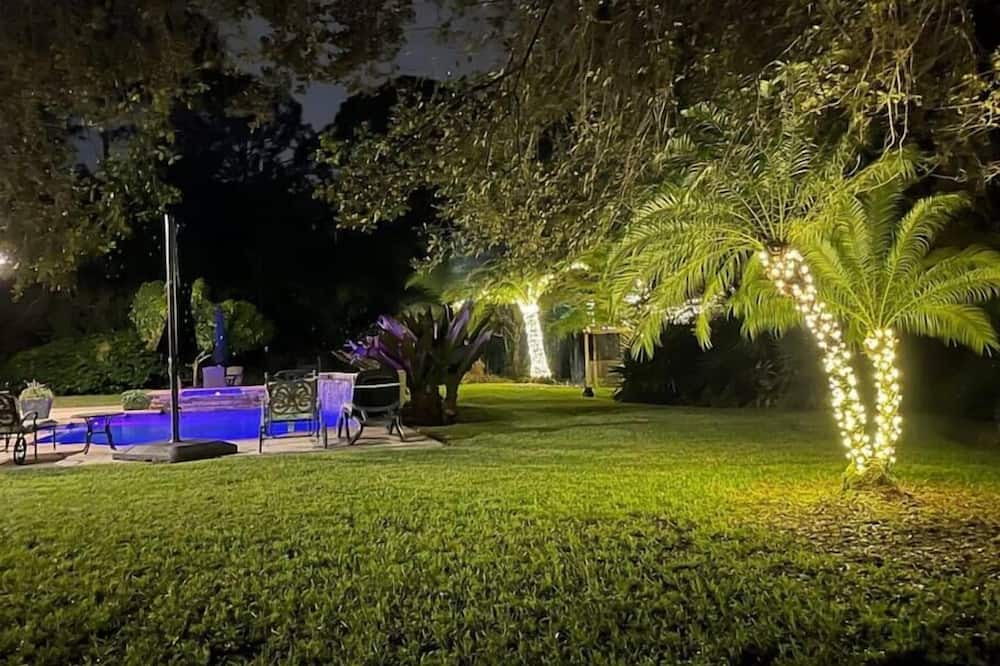 Photo of Outdoor in Palm Beach Country Estates