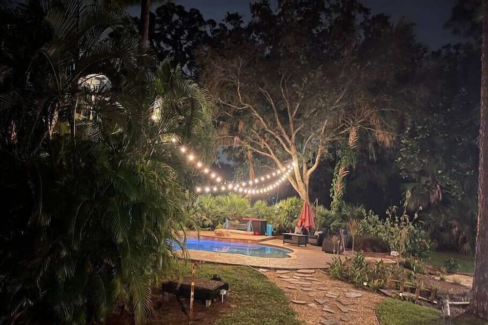 Photo of Outdoor in Jupiter Farms