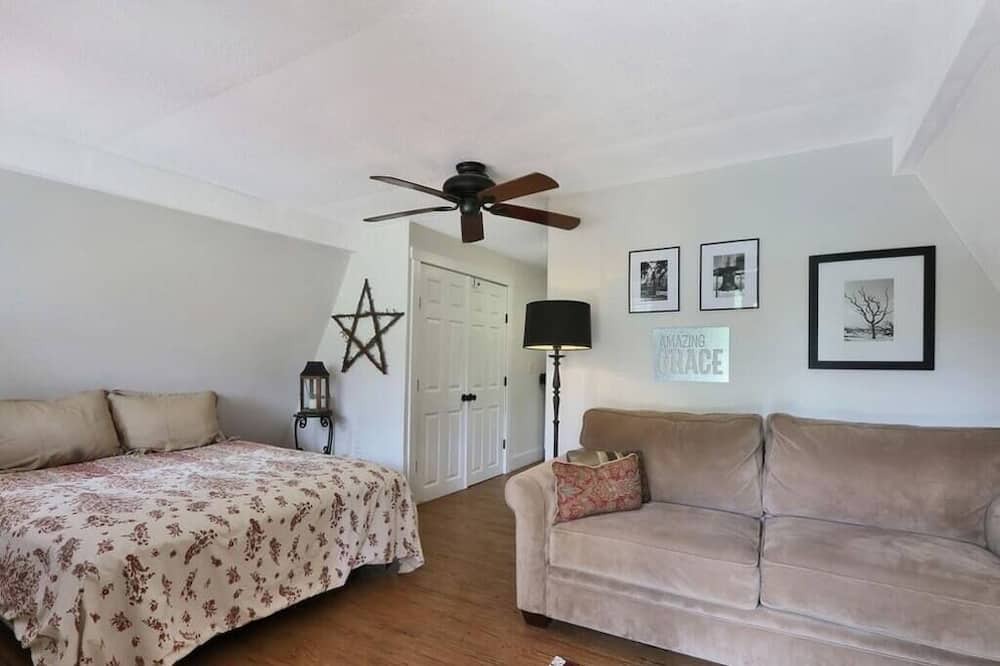 Photo of Livingroom in Jupiter Farms