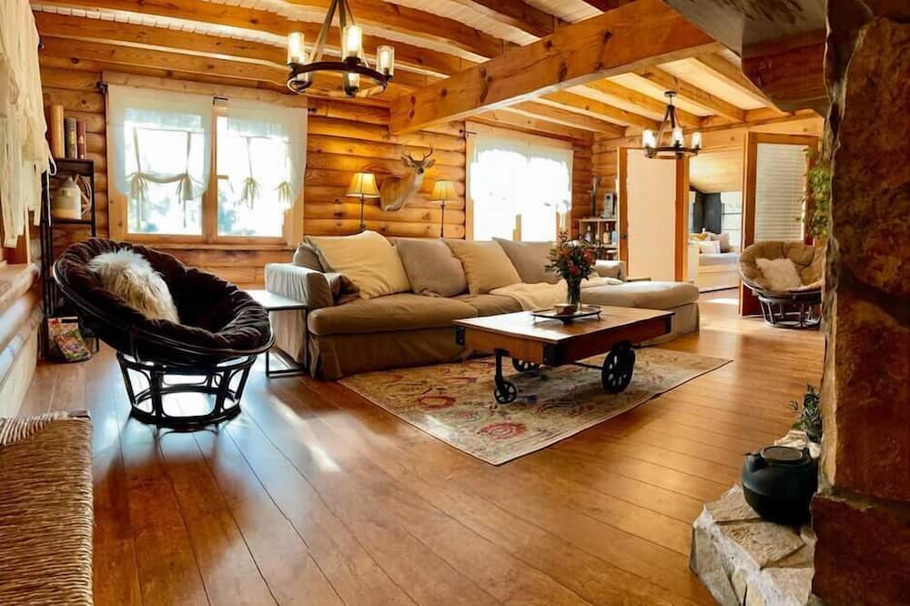 Photo of Livingroom in Jupiter Farms