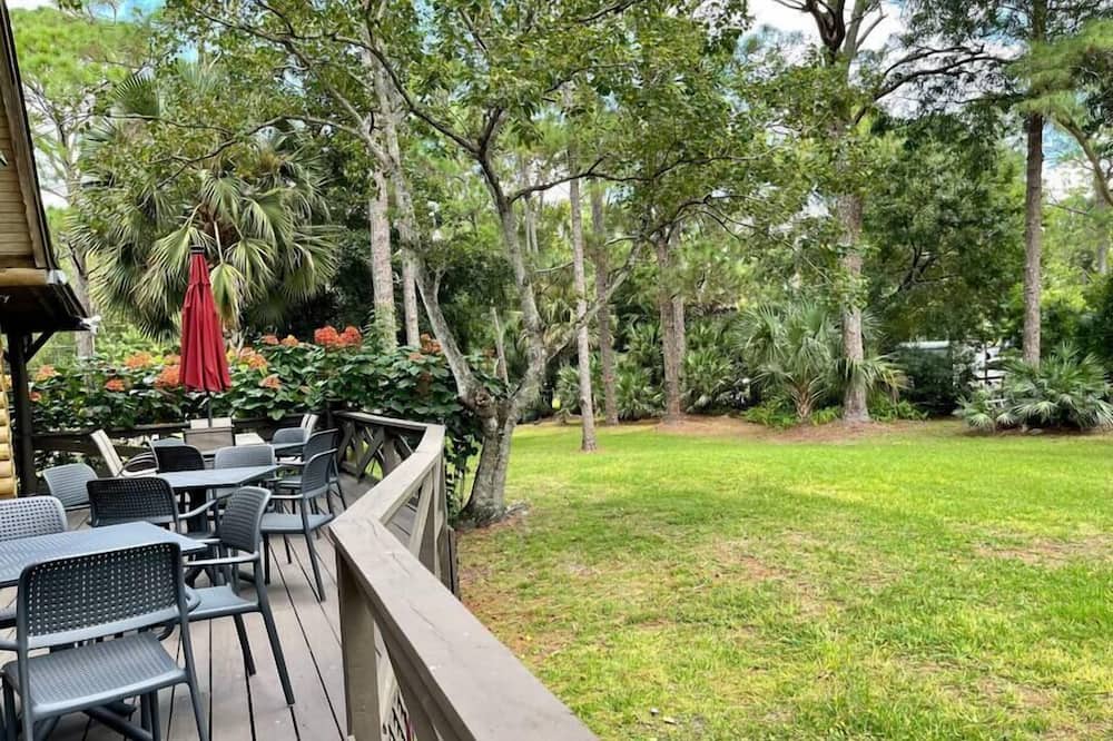 Photo of Outdoor in Jupiter Farms