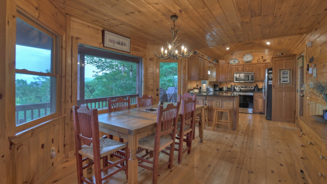 Photo of Kitchen in Raccoon Ridge