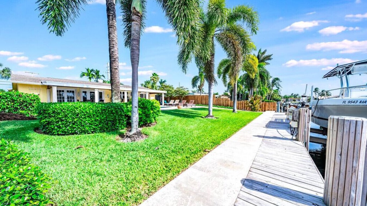 Photo of Outdoor in Cypress Lakes