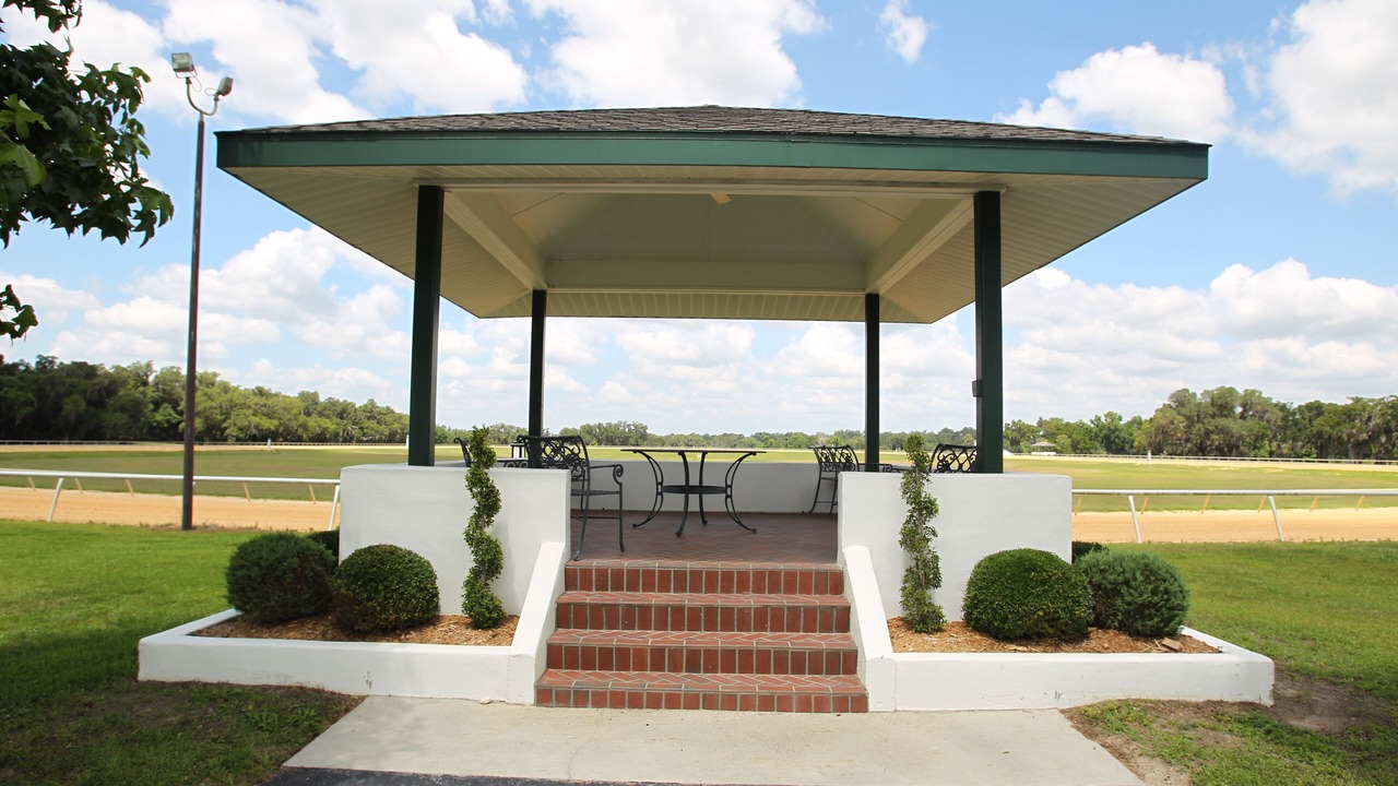 Photo of Outdoor in Summerfield