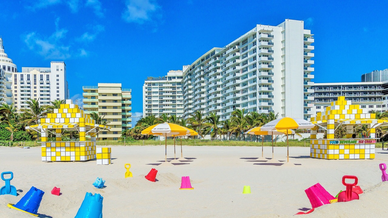 Photo of Others in Flamingo/Lummus