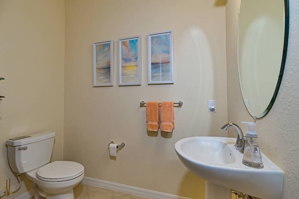 Photo of Bathroom in Gran Paradiso