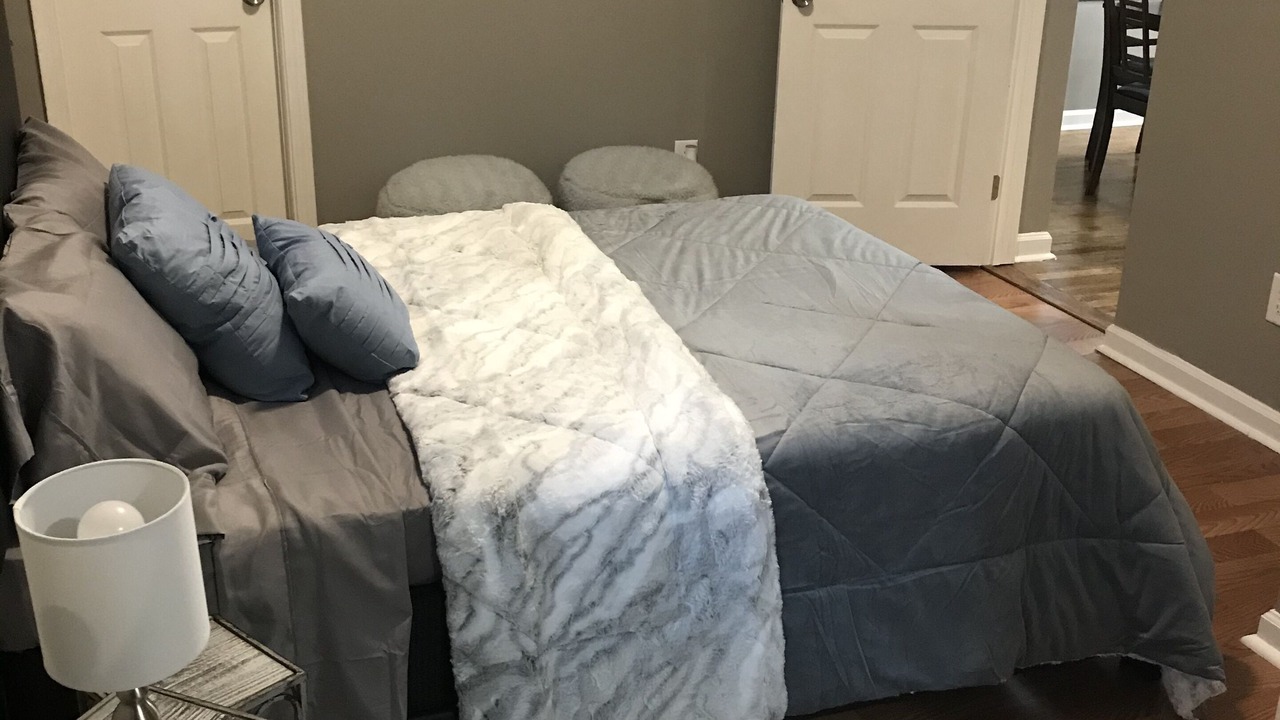 Photo of Bedroom in Forest Park