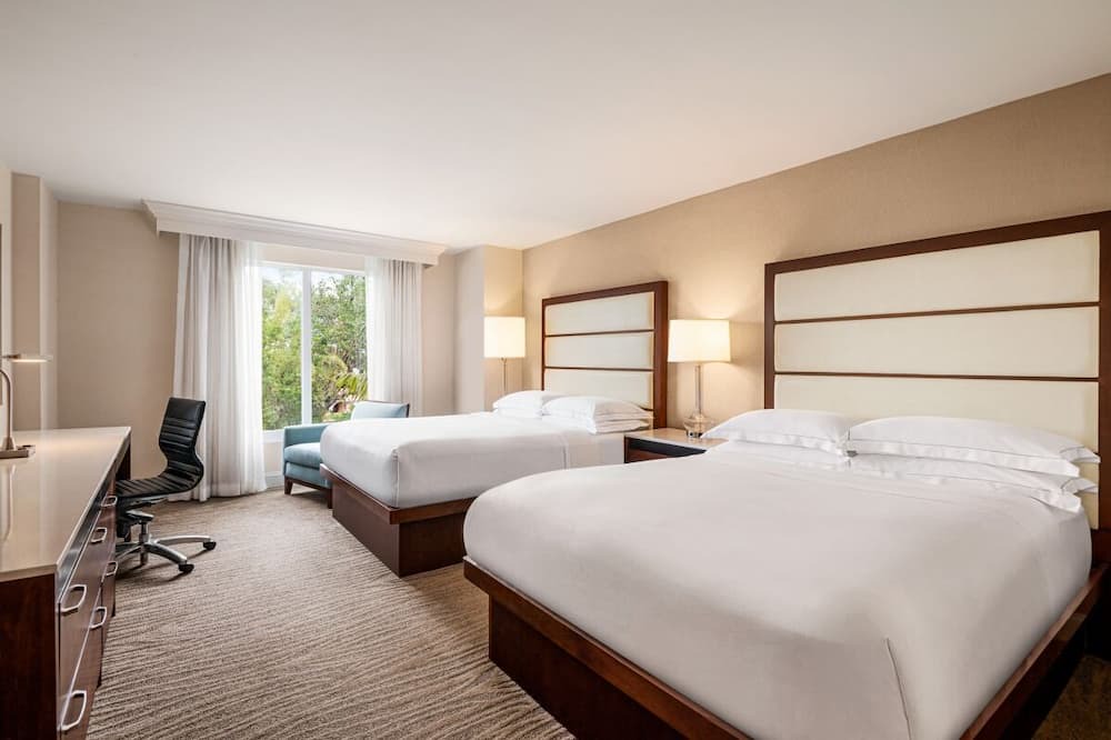 Photo of Bedroom in Park Shore