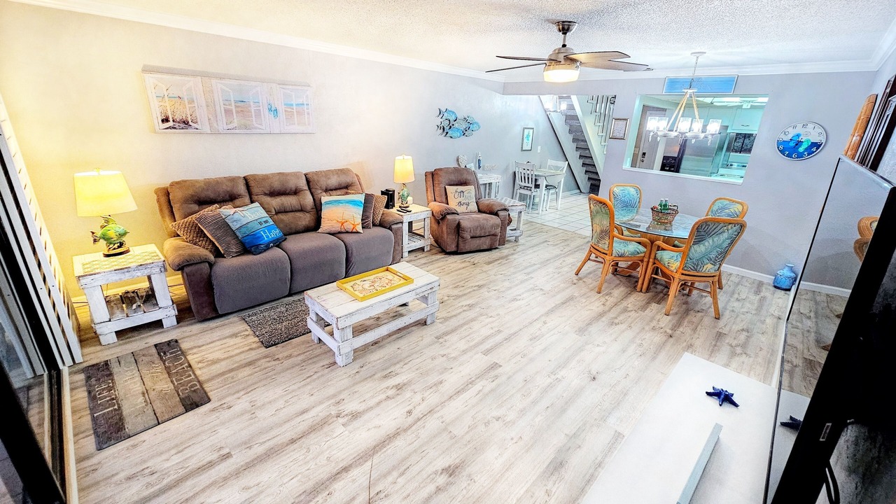 Photo of Livingroom in Ormond-by-the-Sea