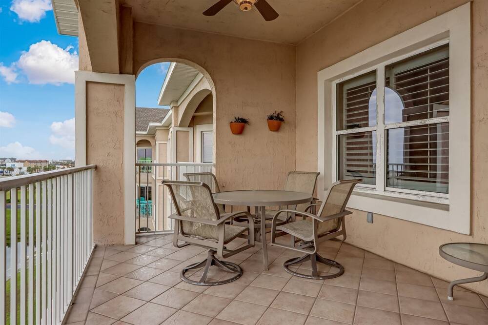 Photo of Patio Balcony in Fernandina Beach