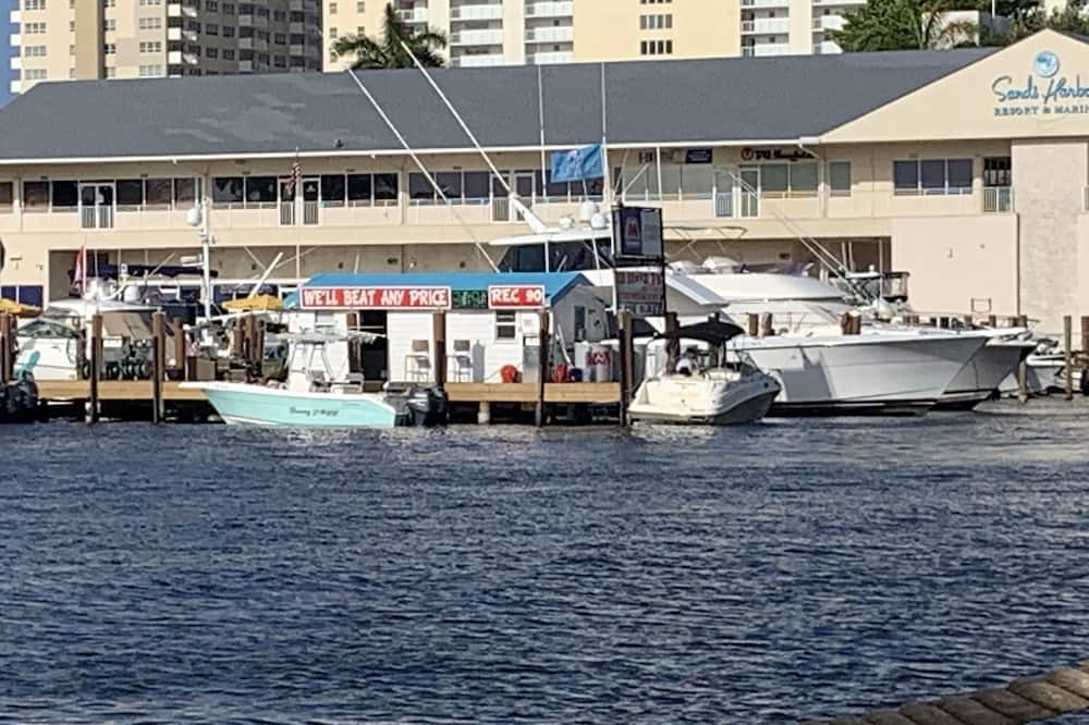 Photo of Outdoor in Harbor Village