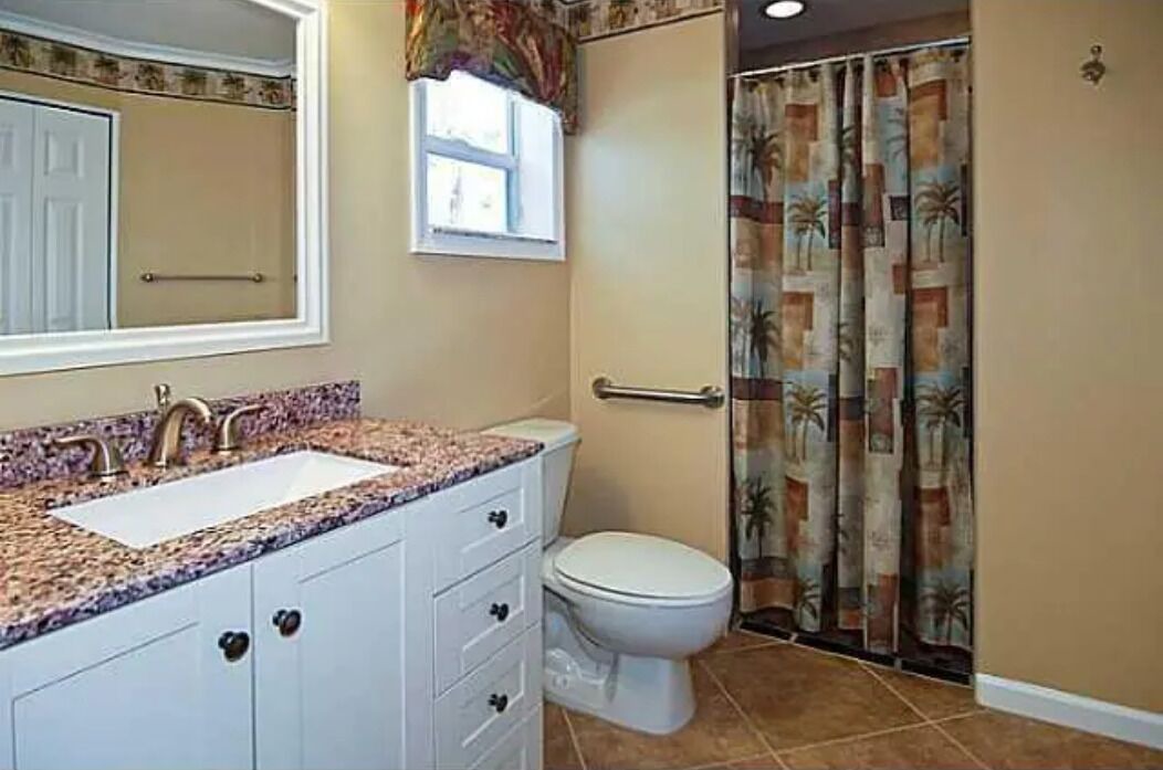 Photo of Bathroom in Stuart