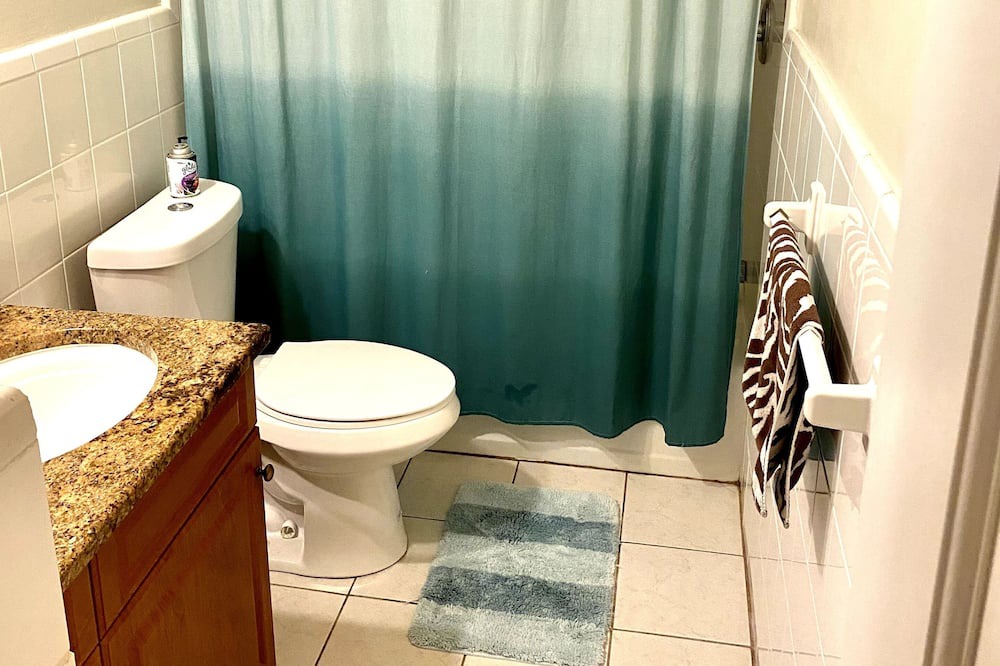Photo of Bathroom in Coquina Key