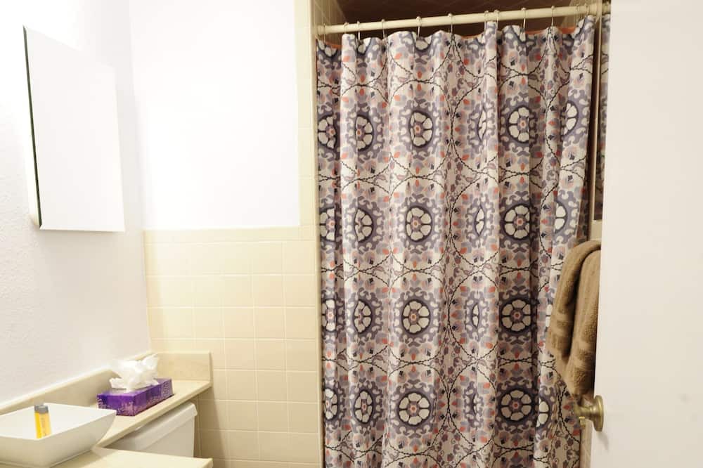 Photo of Bathroom in Lake Wales