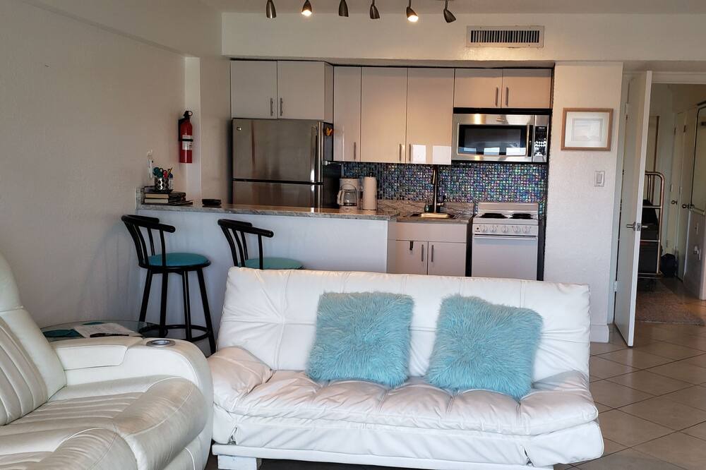 Photo of Livingroom in Bridgeport Heights