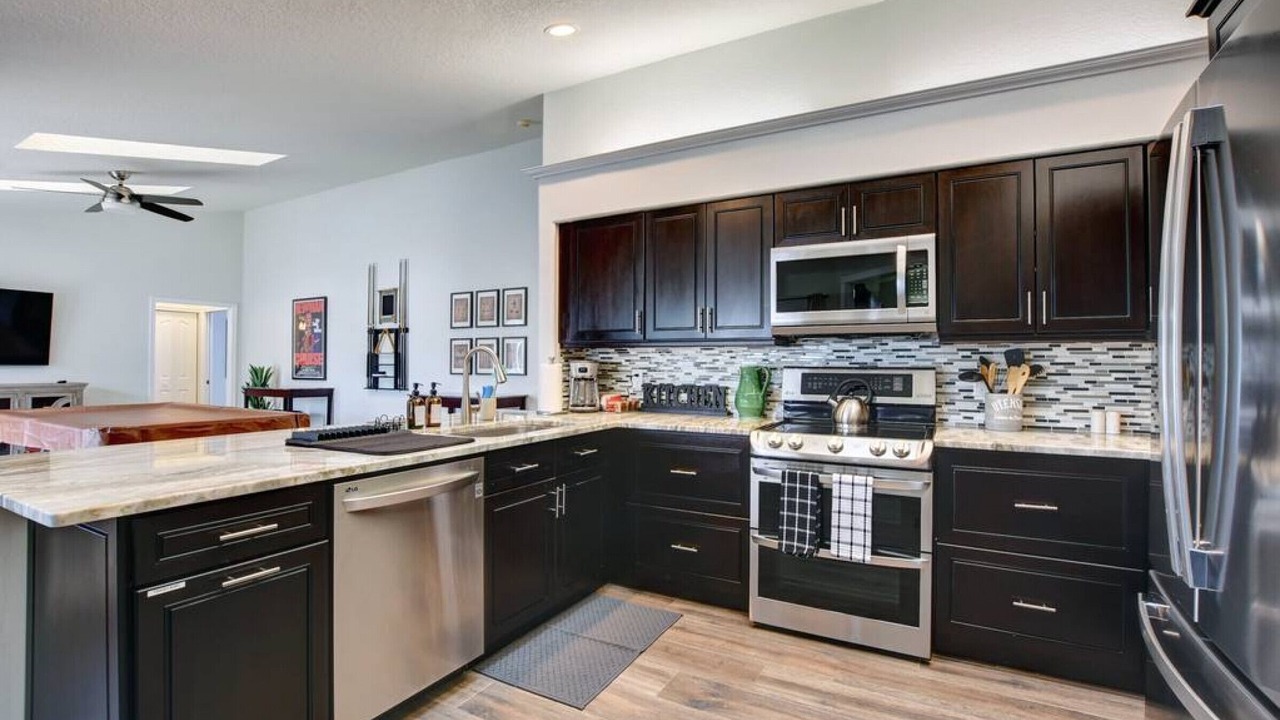 Photo of Kitchen in Greenview Shores