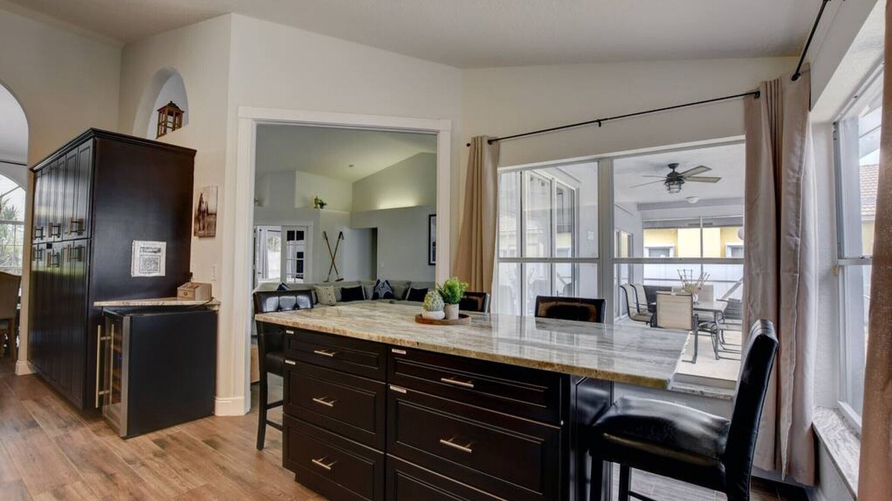 Photo of Kitchen in Greenview Shores