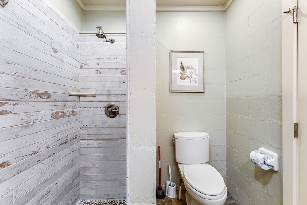 Photo of Bathroom in East End