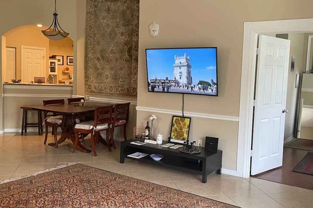 Photo of Bedroom in Delray Beach