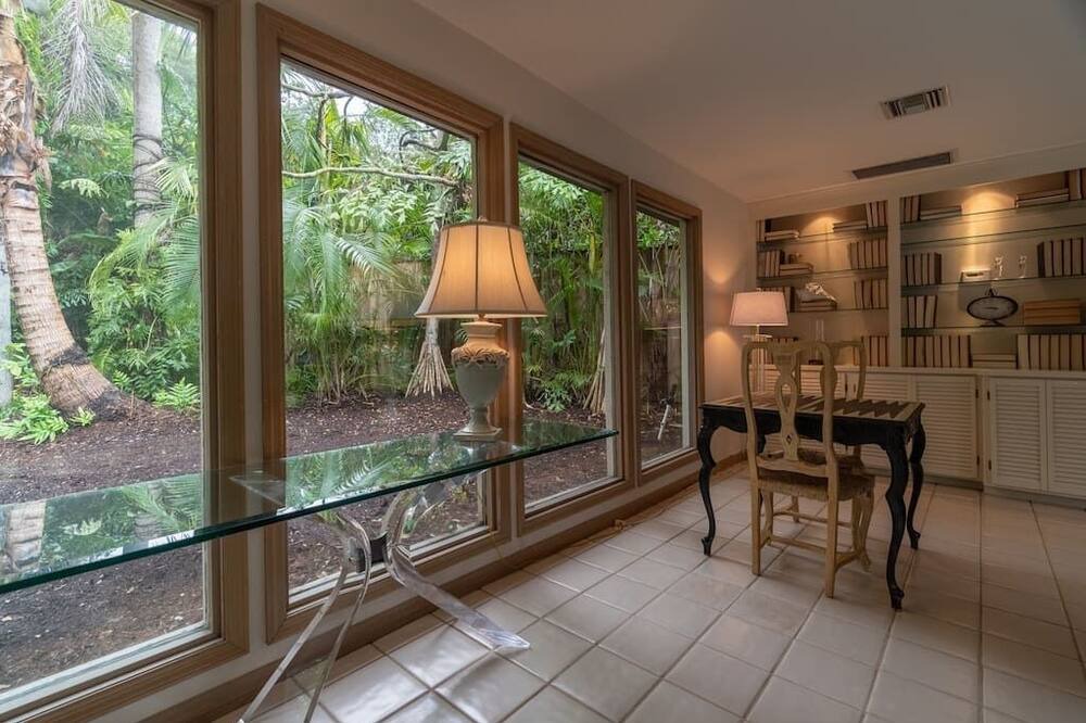 Photo of Others in Southwest Coconut Grove
