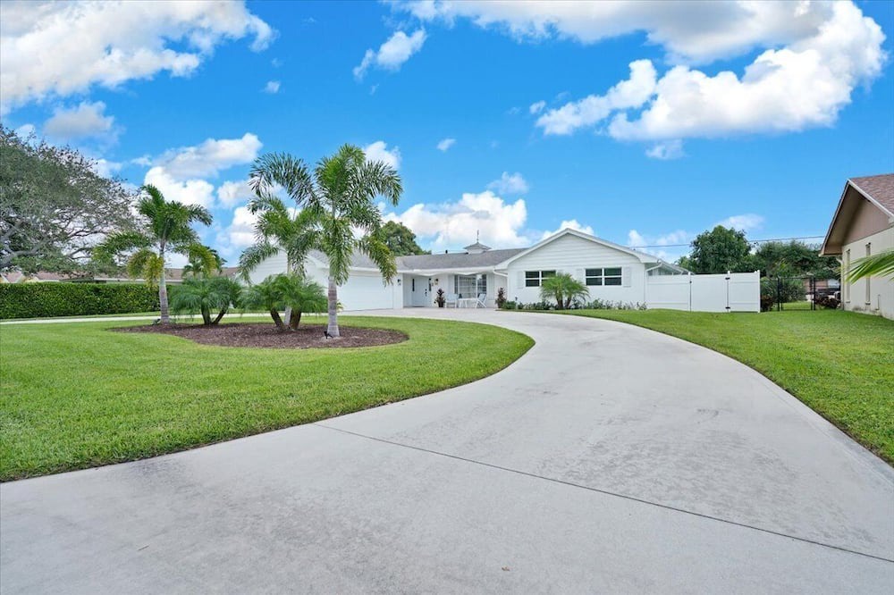 Photo of Outdoor in Tequesta