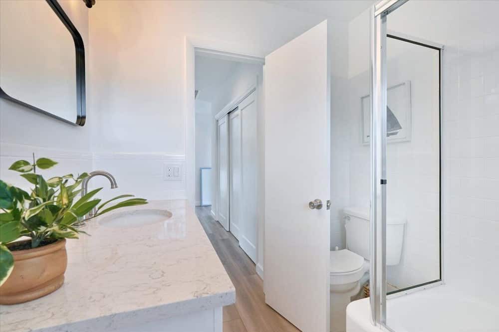 Photo of Bedroom in Tequesta