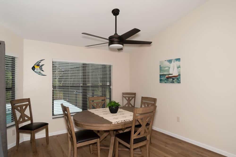 Photo of Kitchen in Lecanto