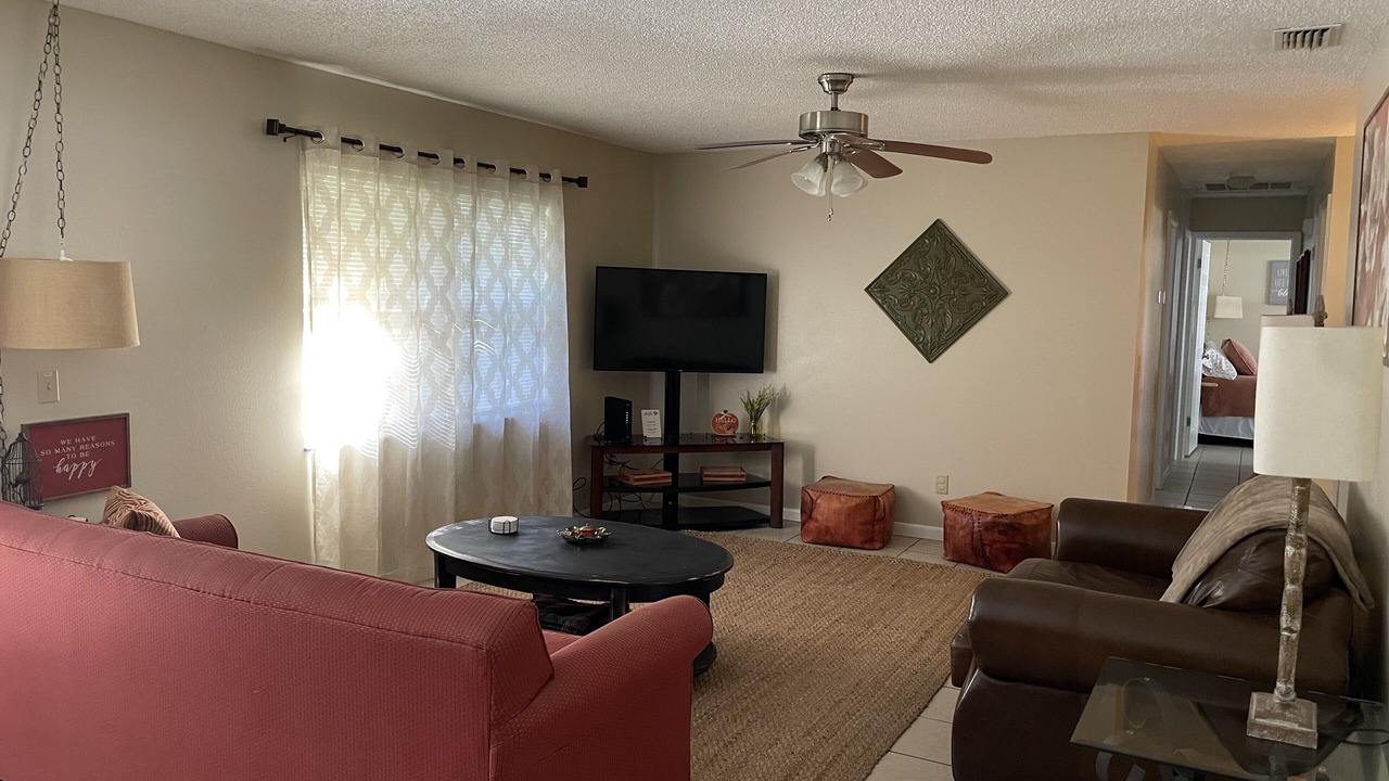Photo of Livingroom in Bartow