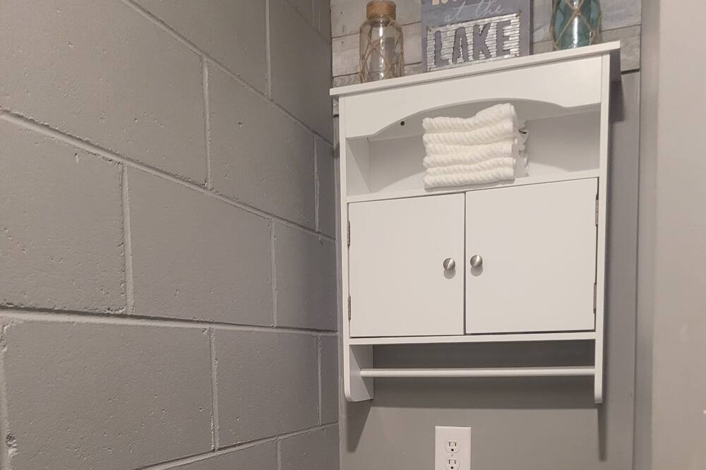 Photo of Bathroom in Lynn