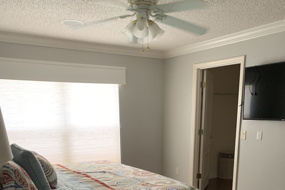 Photo of Bedroom in Virginia Trace