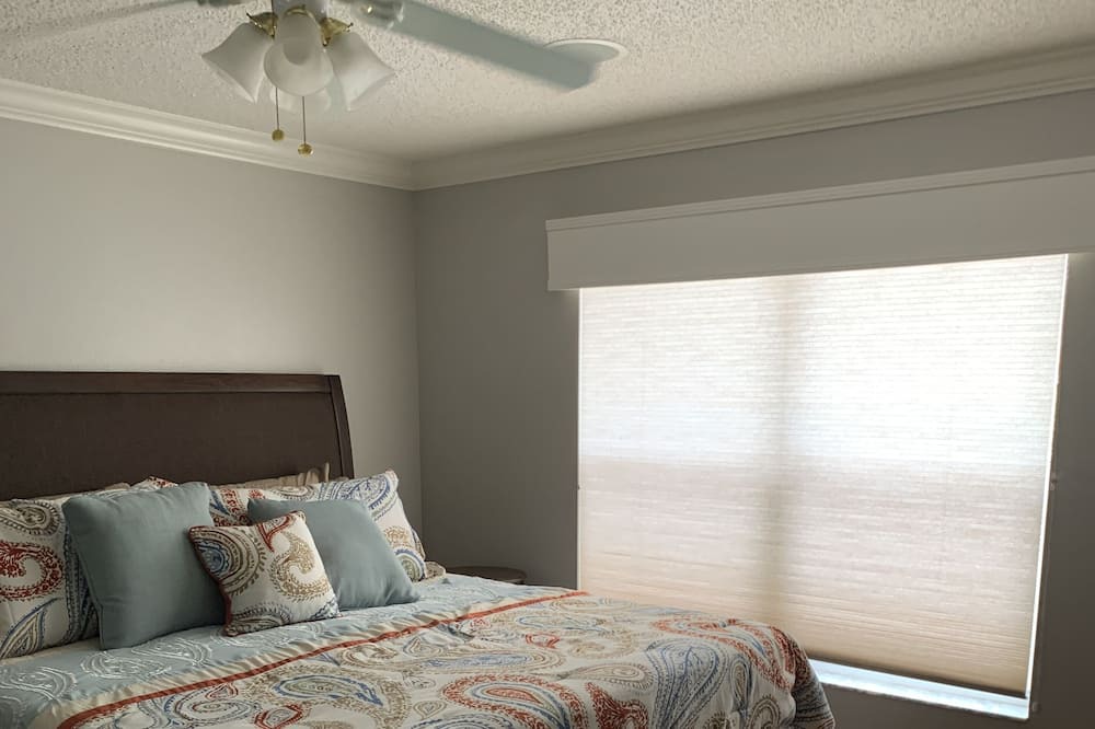 Photo of Bedroom in Virginia Trace