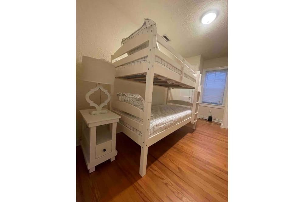 Photo of Bedroom in Pineapple Grove Arts District