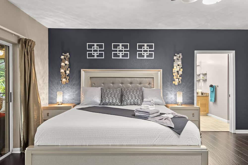 Photo of Bedroom in Egypt Lake-Leto