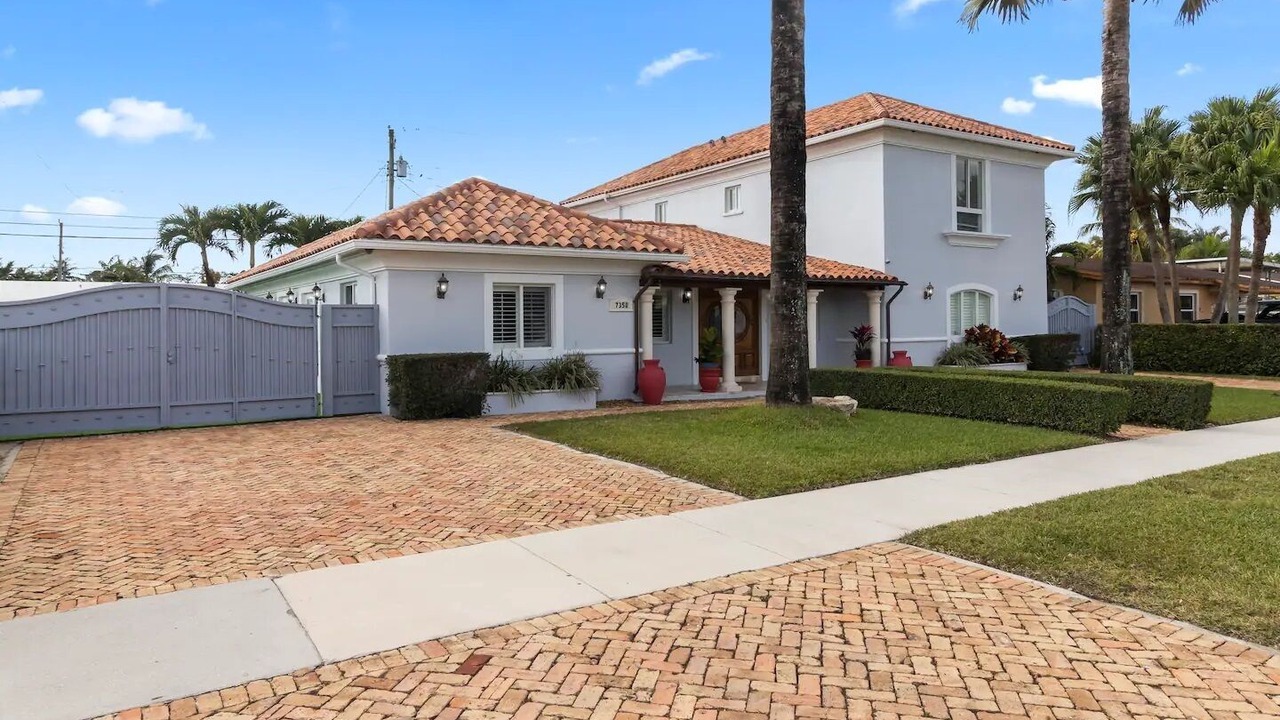 Photo of Outdoor in Coral Terrace
