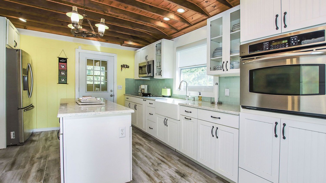 Photo of Kitchen in Saint James City