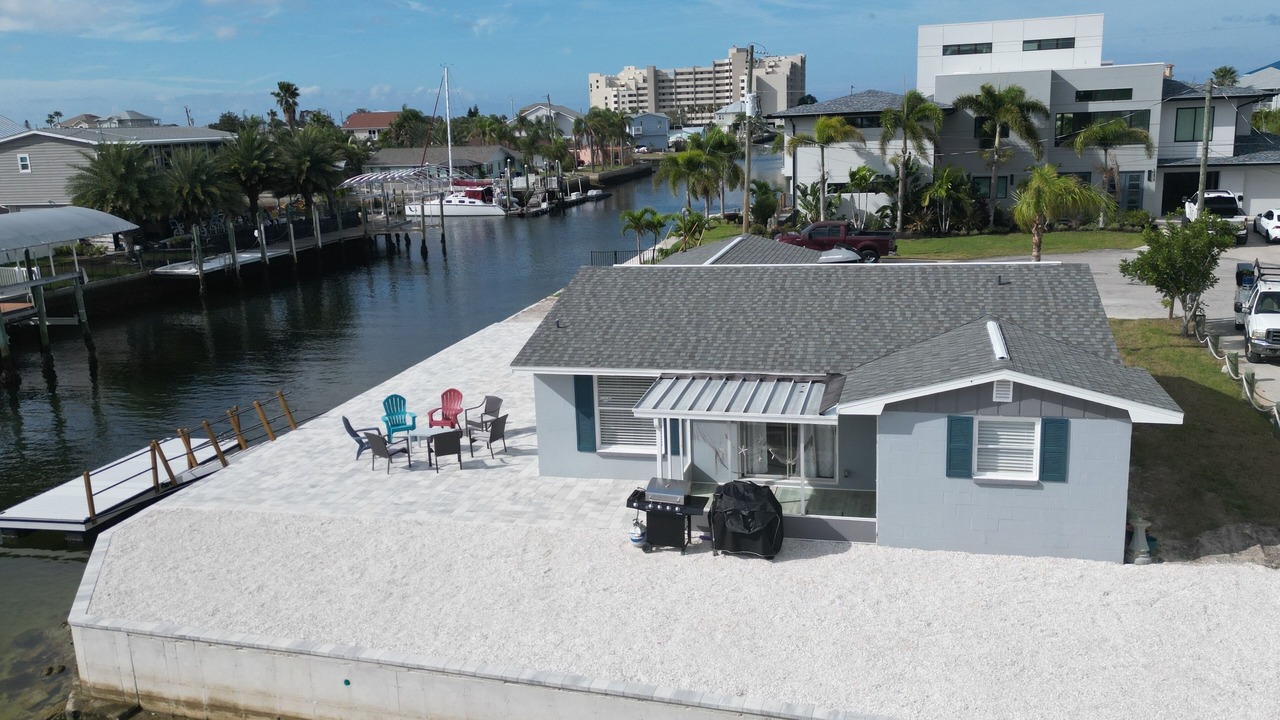 Photo of Outdoor in Hudson Beach Estates