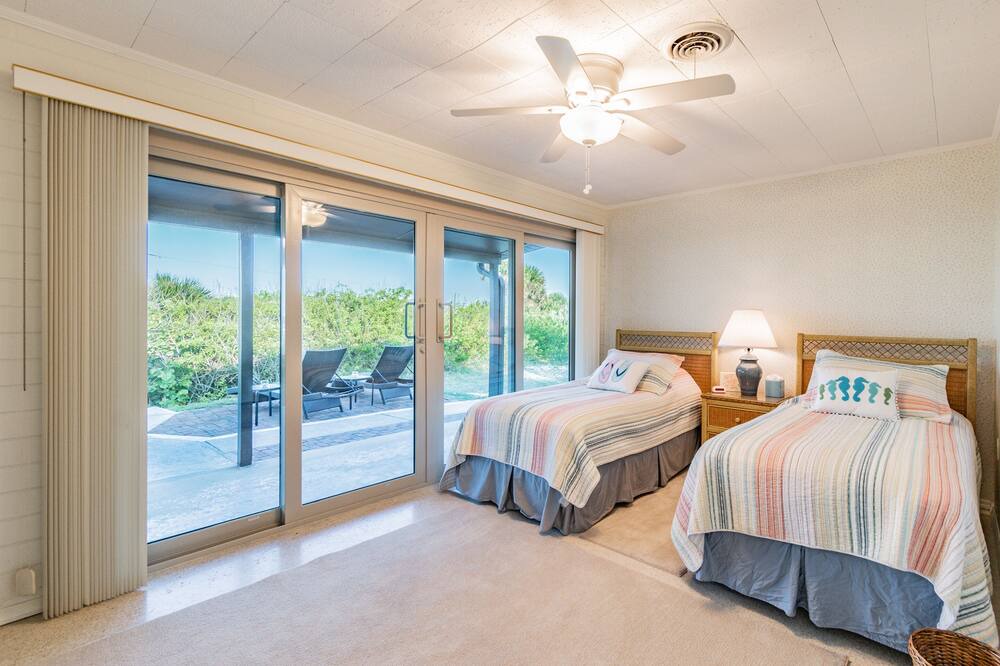 Photo of Bedroom in Boardwalk