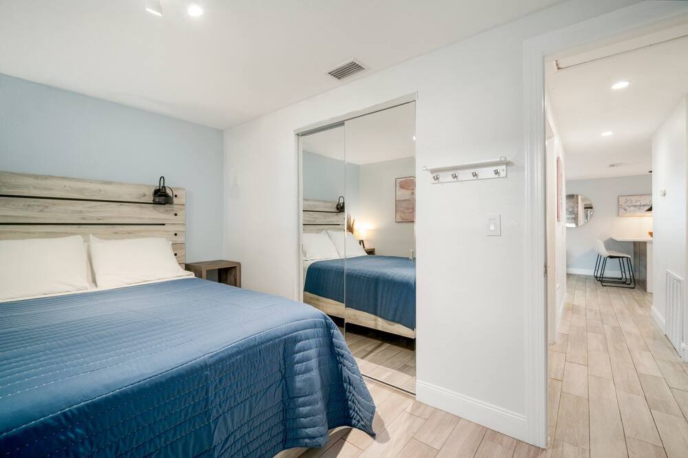 Photo of Bedroom in Ballast Point