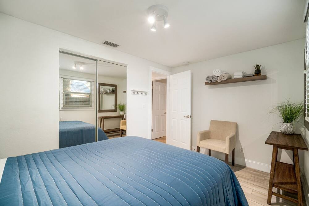 Photo of Bedroom in Ballast Point