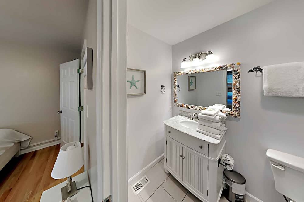 Photo of Bathroom in Miramar Beach