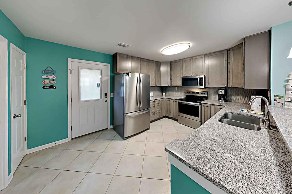 Photo of Kitchen in Miramar Beach