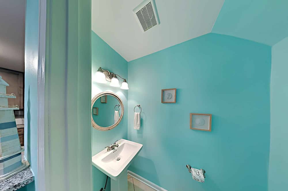 Photo of Bathroom in Miramar Beach