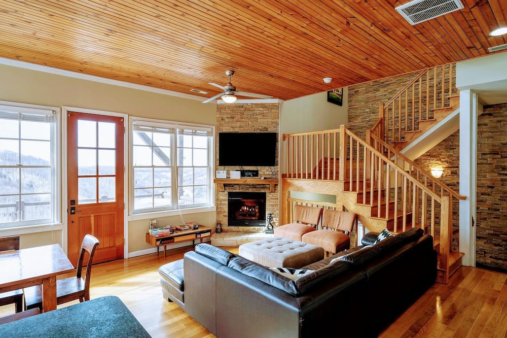 Photo of Bedroom in Wolf Laurel