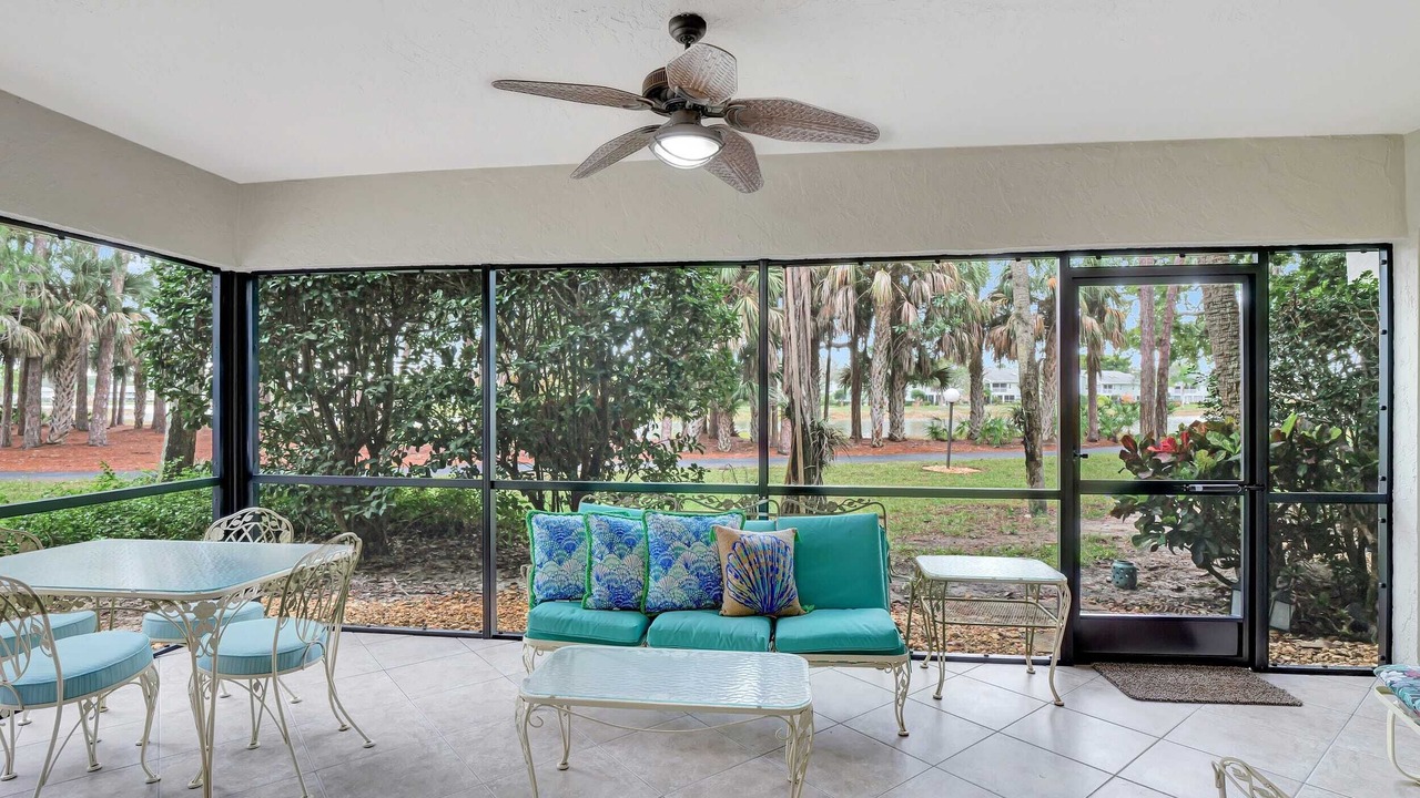 Photo of Patio Balcony in Kings Lake