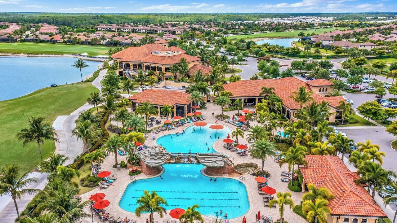 Photo of Outdoor in Naples
