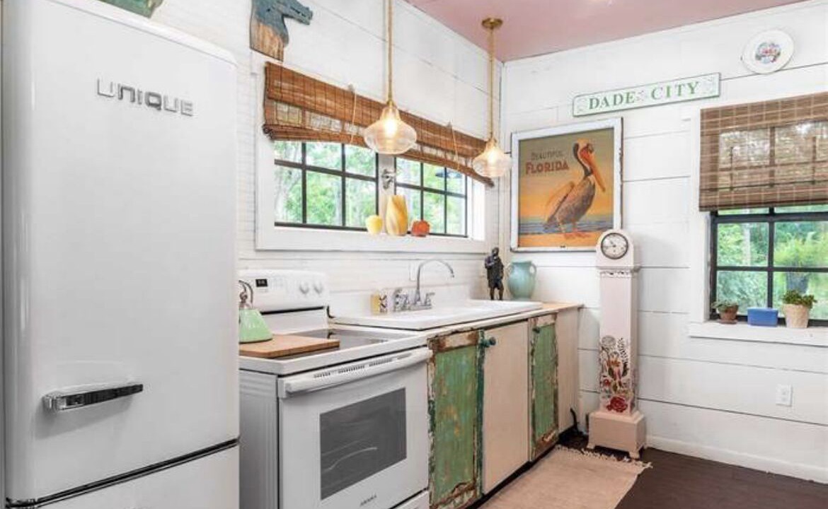 Photo of Kitchen in Dade City